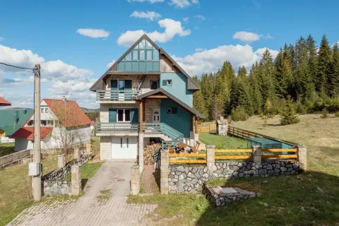 Prodaja, kuća, 200m², Žabljak, Crna Gora - image 19
