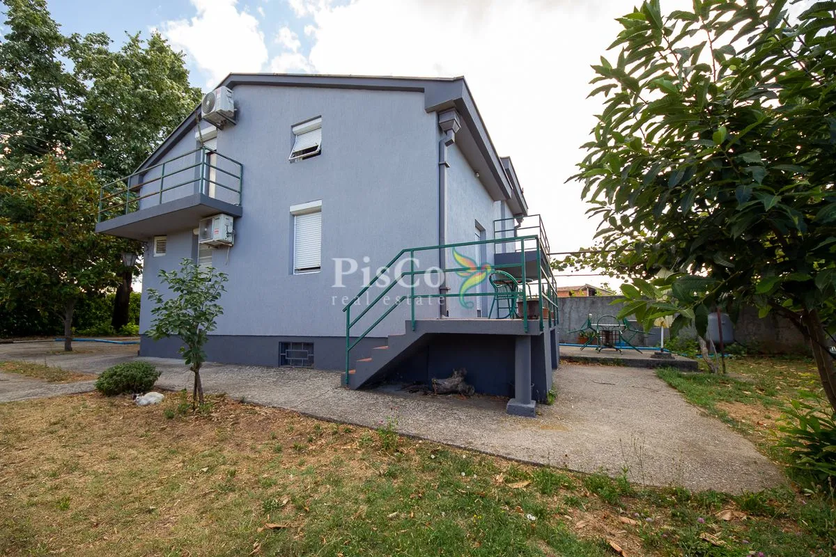 Rent, house, 100m², Zeta, Podgorica