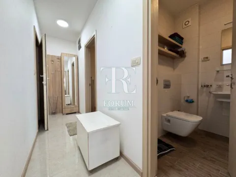 Izdavanje, jednosoban stan, 53m², City Kvart, Podgorica - image 9