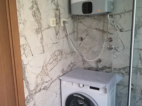Rent, one bedroom apartment, 38m², Budva okolina, Budva - image 8