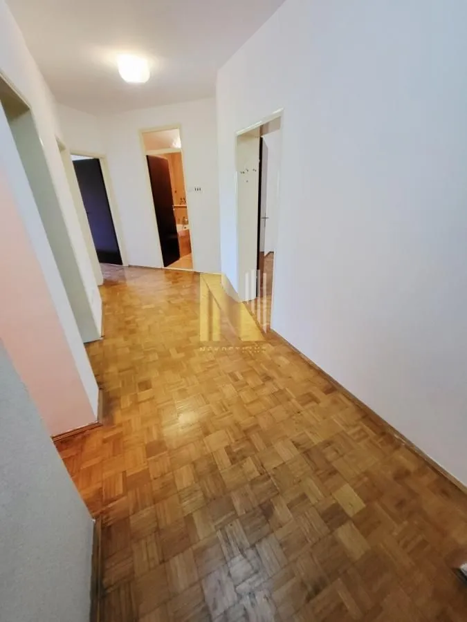 Sale, three bedroom apartment, 89m², Novo naselje, Novi Sad