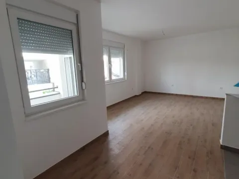 Sale, two bedroom apartment, 56m², Podbara, Novi Sad Sve Podlokacije - image 3
