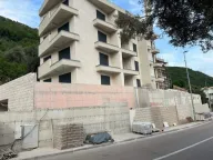 Prodaja, jednosoban stan, 54m², Petrovac, Budva - image 11