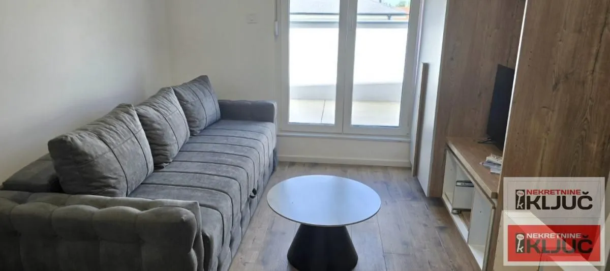 Izdavanje, garsonjera, 35m², Veternik, Novi Sad Sve Podlokacije