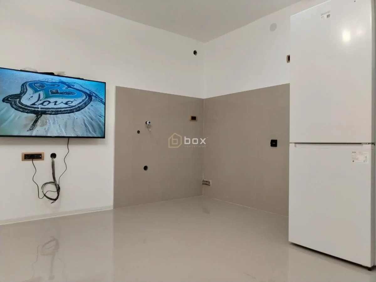 Izdavanje, jednosoban stan, 50m², Palilula, Niš