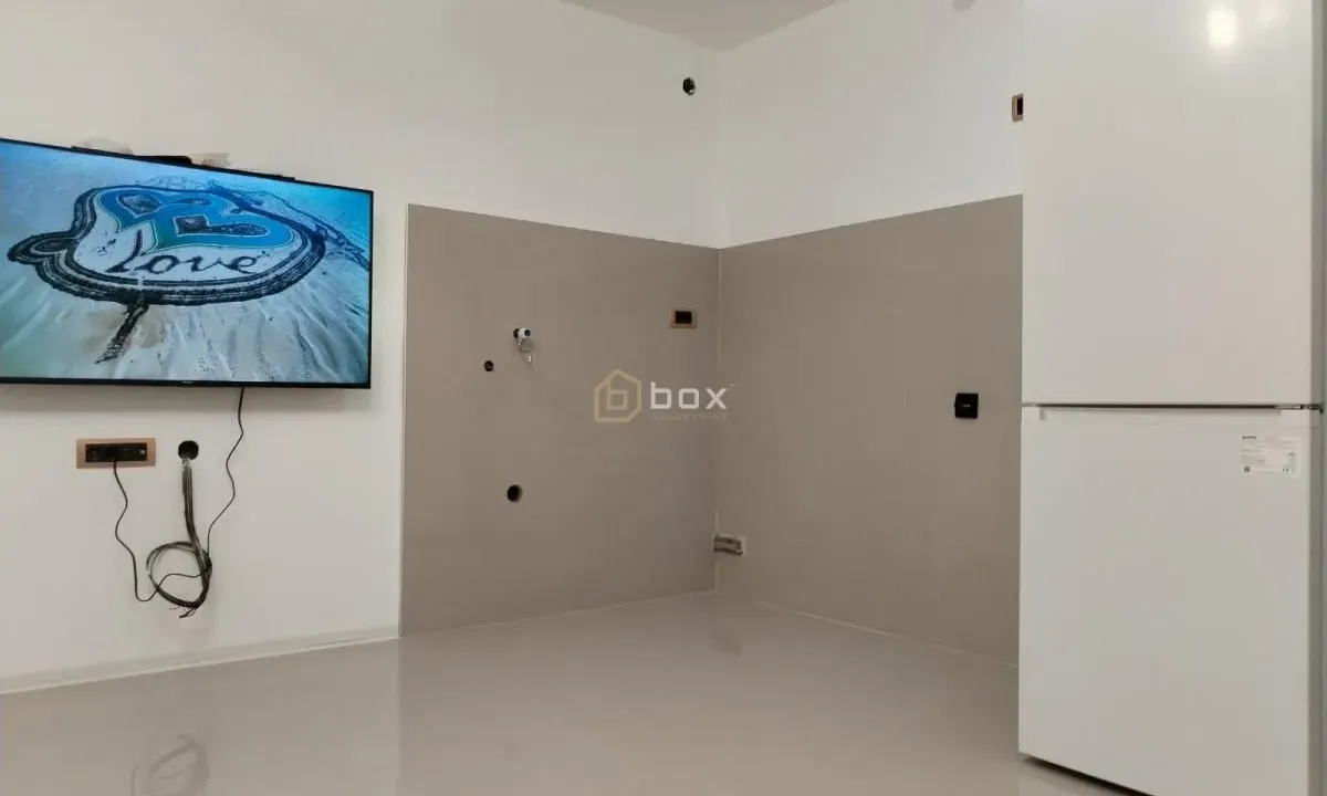 Izdavanje, jednosoban stan, 50m², Palilula, Niš