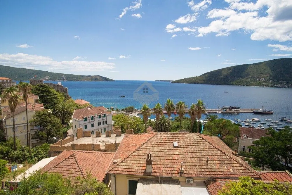 Sale, office space, 102m², Herceg Novi, Crna Gora
