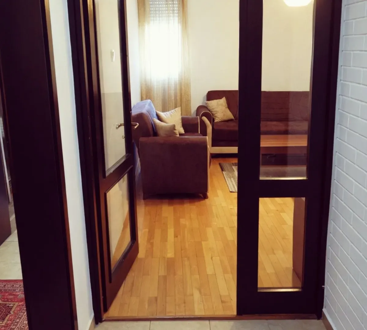 Rent, one bedroom apartment, 59m², Blok 5, Podgorica
