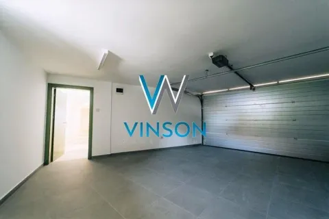 Prodaja, trosoban stan, 130m², Petrovaradin, Novi Sad - image 17