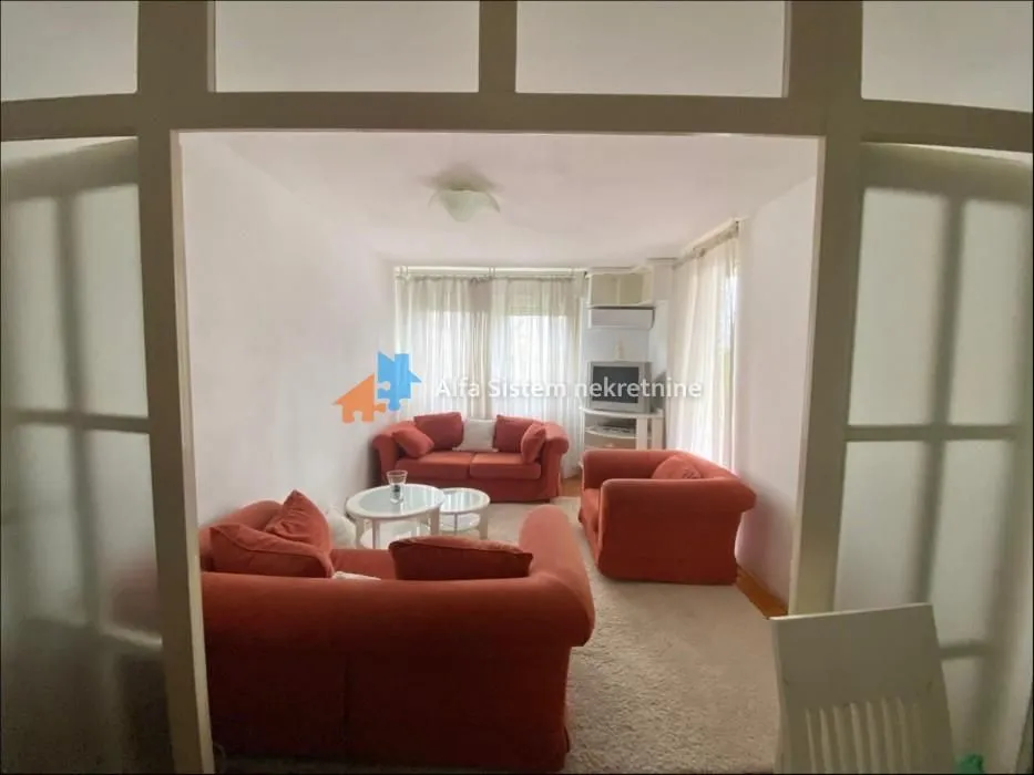 Izdavanje, stan, 64m², Fon (Fon - Bilećka), Voždovac Sve Podlokacije