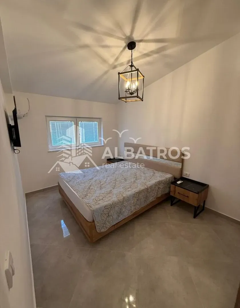 Rent, three bedroom apartment, 96m², Šušanj, Bar