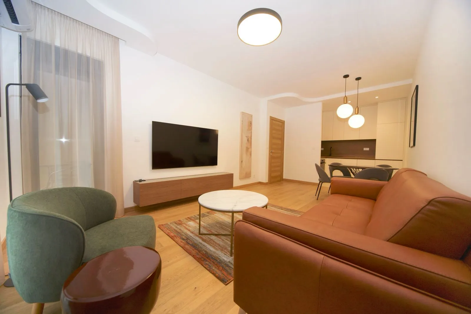 Izdavanje, jednosoban stan, 46m², City Kvart, Podgorica