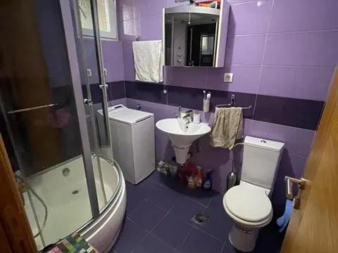 Izdavanje, dvosoban stan, 70m², Zagorič, Podgorica - image 2