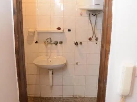 Prodaja, trosoban stan, 76m², Čukarica, Beograd - image 13