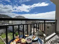 Rent, one bedroom apartment, 42m², Tivat, Crna Gora - image 1