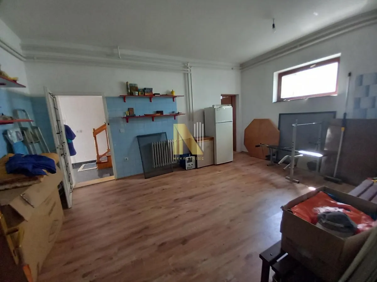 Prodaja, kuća, 272m², Bela Palanka, Srbija