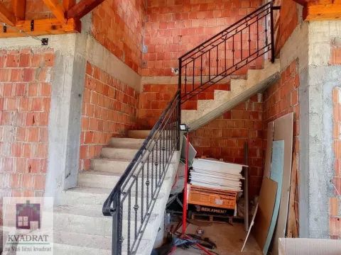 Prodaja, poslovni prostor, 231m², Obrenovac, Beograd - image 10