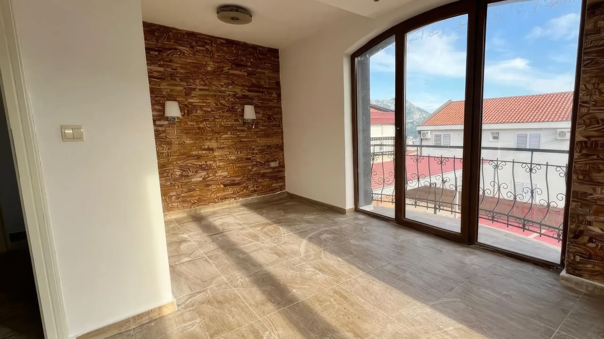 Prodaja, kuća, 360m², Bečići, Budva