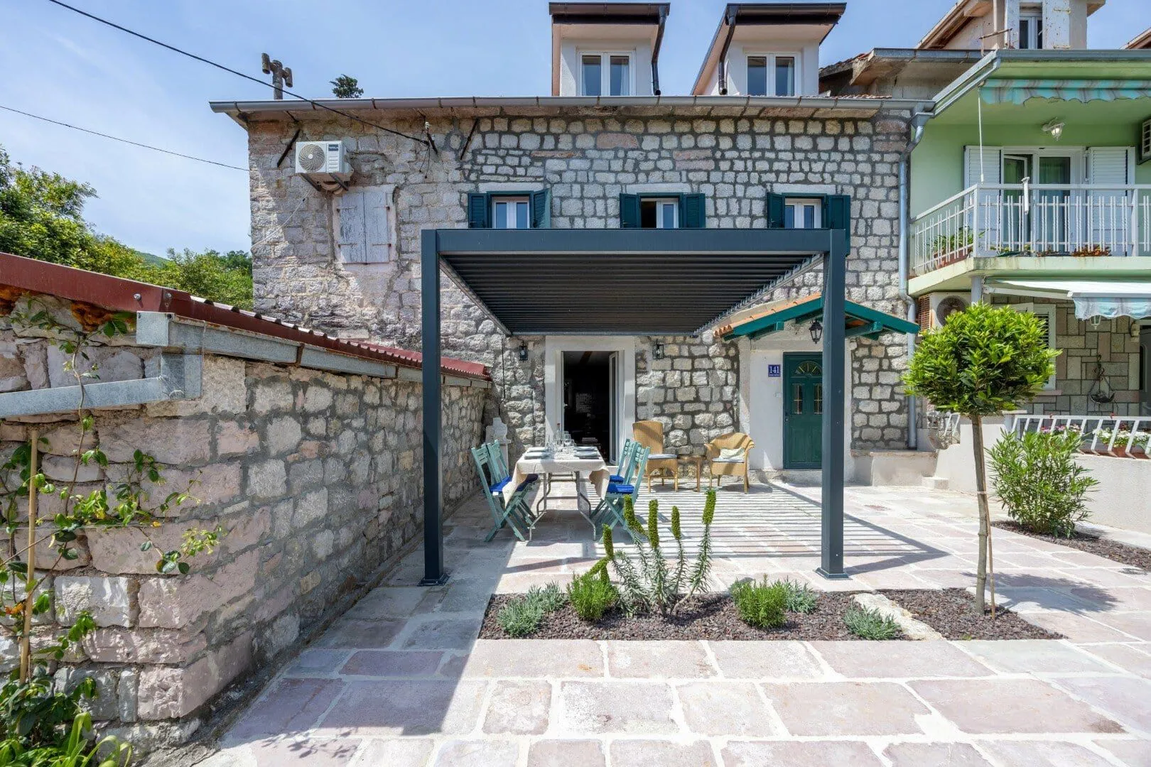 Prodaja, kuća, 92m², Đurići, Herceg Novi