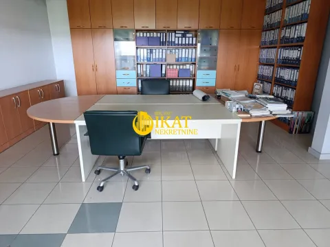 Izdavanje, poslovni prostor, 72m², Palilula Sve Podlokacije, Beograd - image 4