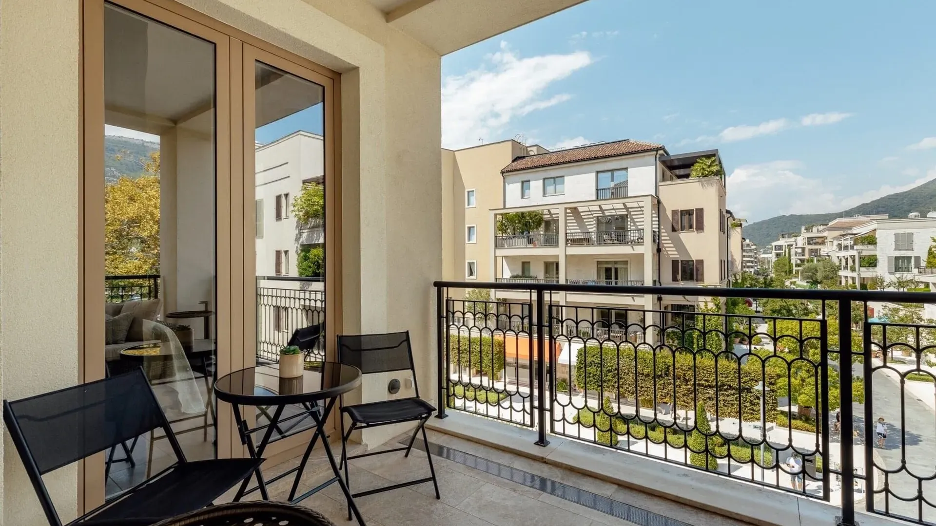 Rent, one bedroom apartment, 67m², Porto Montenegro, Tivat