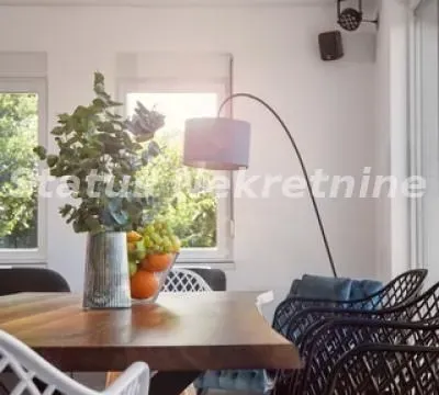 Izdavanje, kuća, 310m², Sremski Karlovci, Novi Sad - image 17