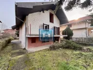 Sale, house, 300m², Budžino brdo, Jagodina