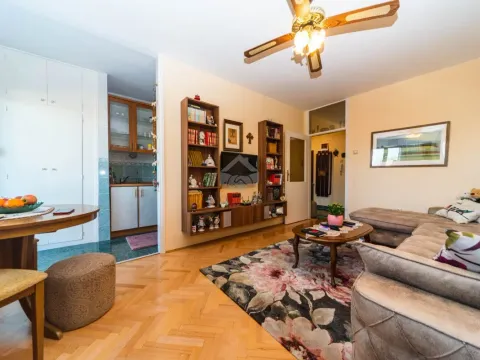 Prodaja, dvosoban stan, 85m², Preko Morače, Podgorica - image 15