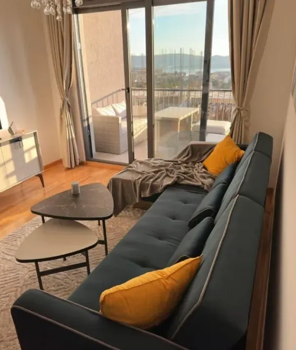 Rent, two bedroom apartment, 71m², Mažina, Tivat