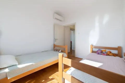 Sale, two bedroom apartment, 69m², Bečići, Budva - image 7