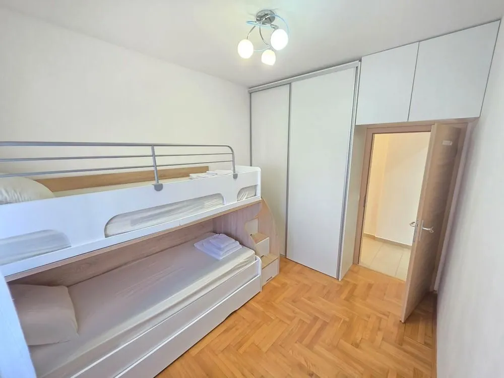 Rent, two bedroom apartment, 65m², Rozino, Budva