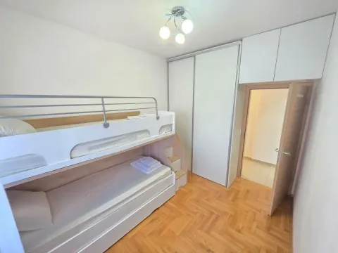 Rent, two bedroom apartment, 65m², Rozino, Budva - image 10