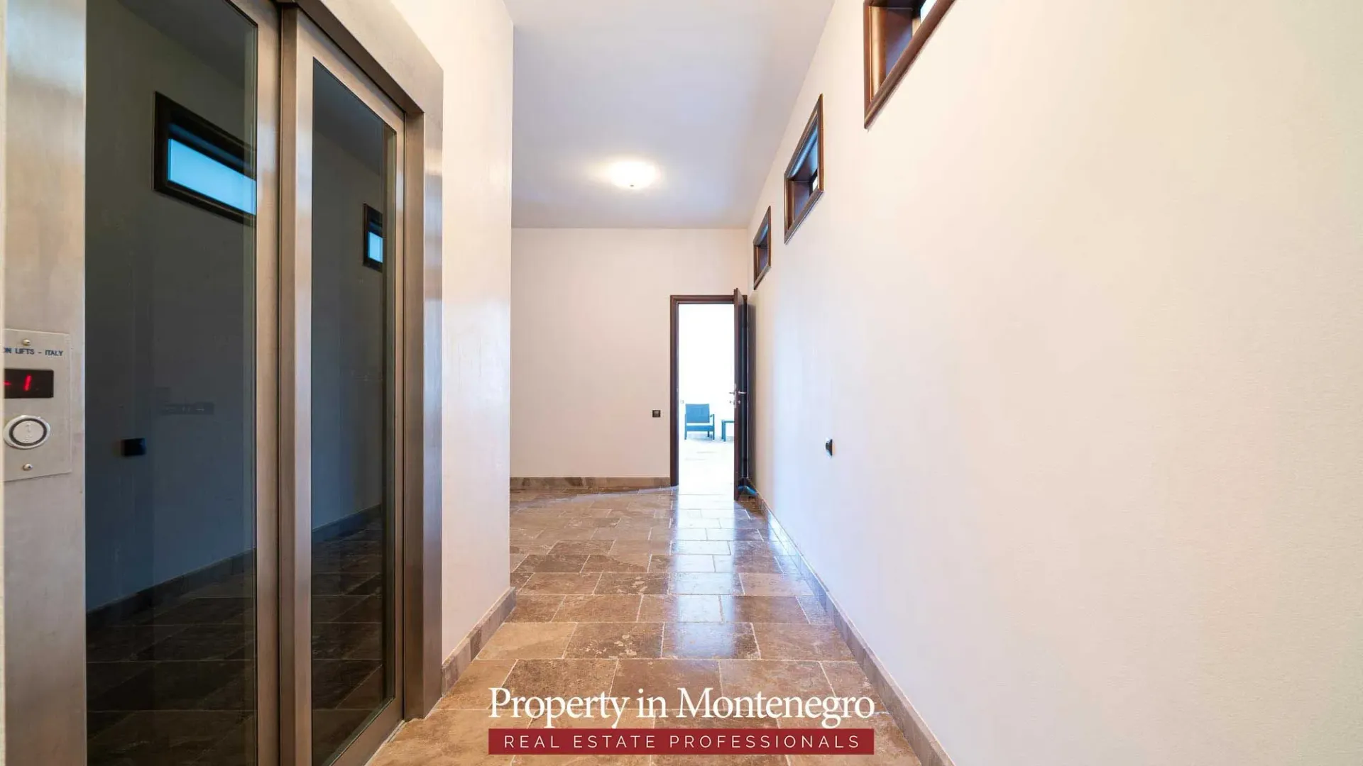 Sale, house, 971m², Petrovac, Budva