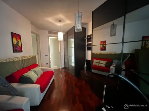 Sale, two bedroom apartment, 94m², Centar, Budva - image 10