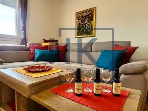 Prodaja, jednosoban stan, 42m², City Kvart, Podgorica - image 3