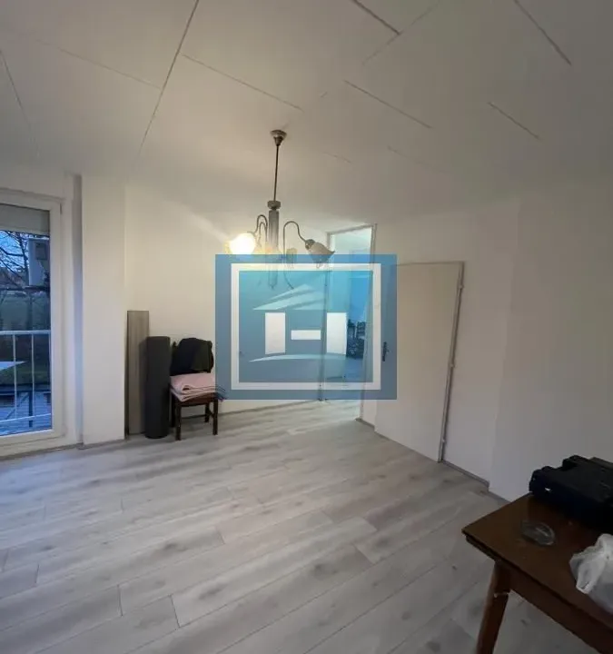 Prodaja, dvosoban stan, 49m², Ćuprija, Srbija