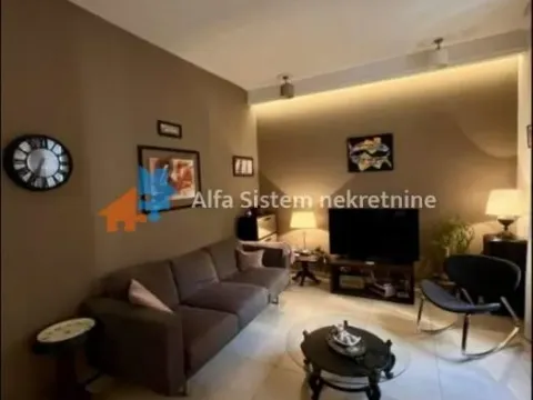 Izdavanje, stan, 60m², Stari Grad, Beograd - image 9