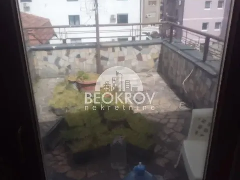 Izdavanje, kuća, 450m², Vračar Hram, Vračar Sve Podlokacije - image 7