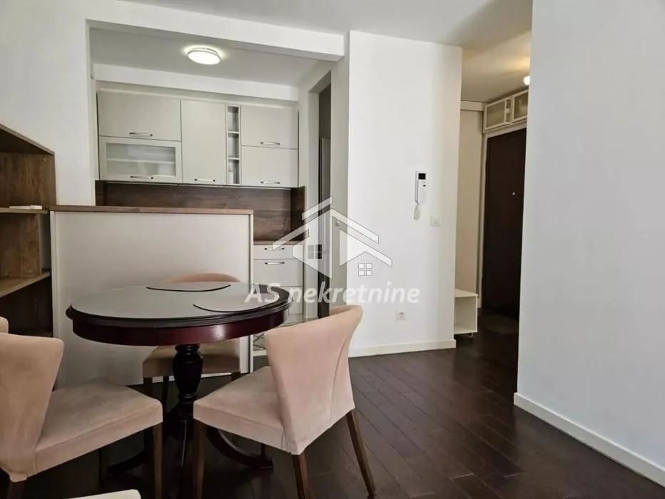 Rent, two bedroom apartment, 54m², Novi Beograd Blok 67, Novi Beograd Sve Podlokacije