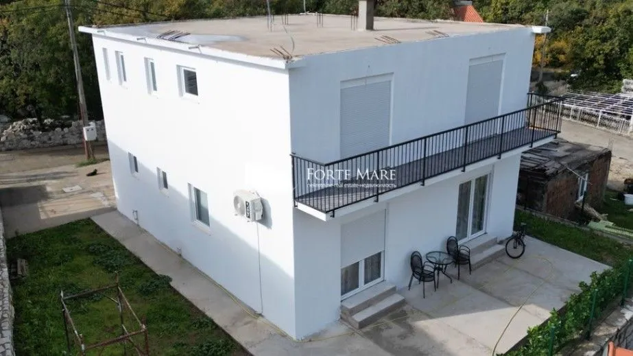 Prodaja, kuća, 150m², Podi, Herceg Novi