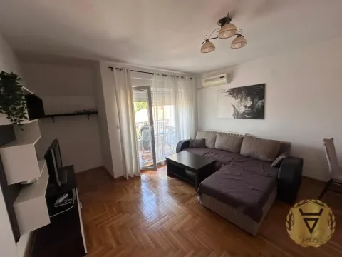 Rent, two bedroom apartment, 56m², Vojvode Vlahovica, Beograd - image 2
