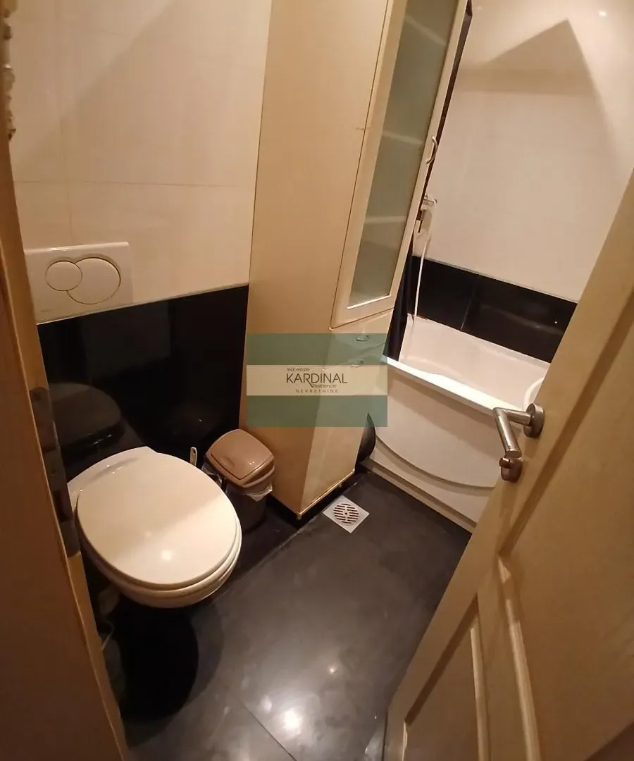 Prodaja, dvosoban stan, 53m², Centar, Jagodina