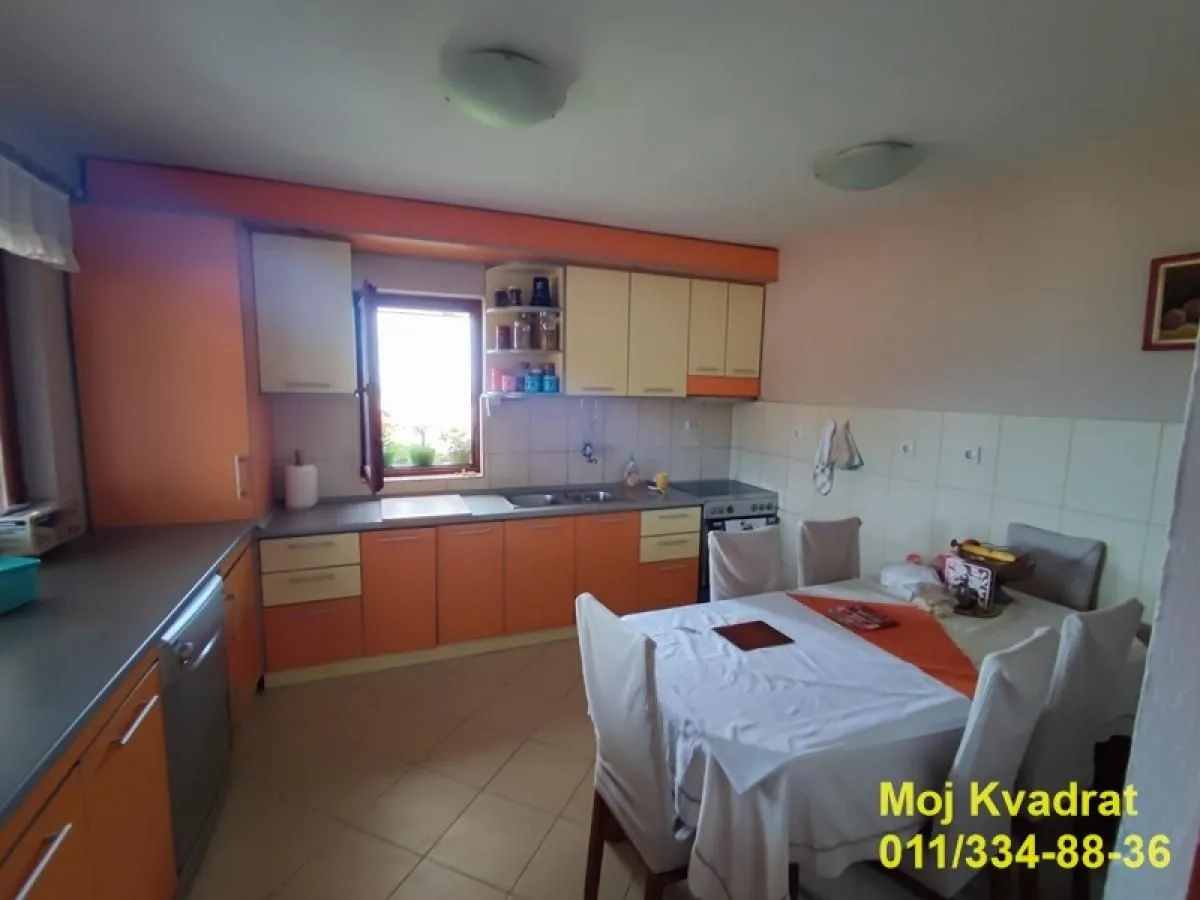 Prodaja, kuća, 204m², Višnjička Banja, Palilula Sve Podlokacije