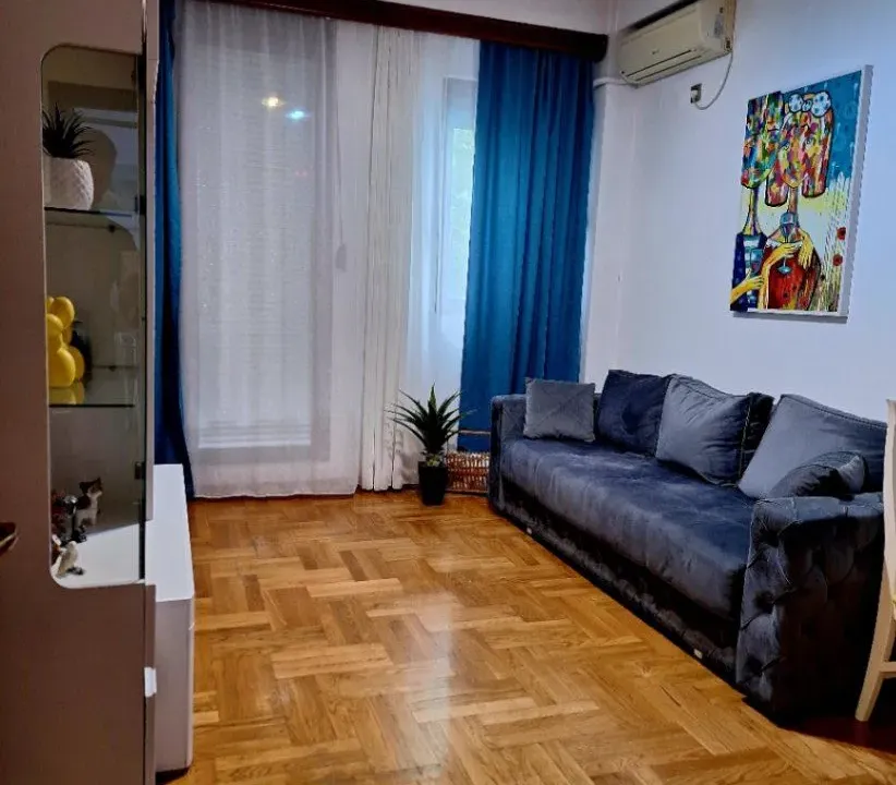 Rent, two bedroom apartment, 59m², Centar, Budva
