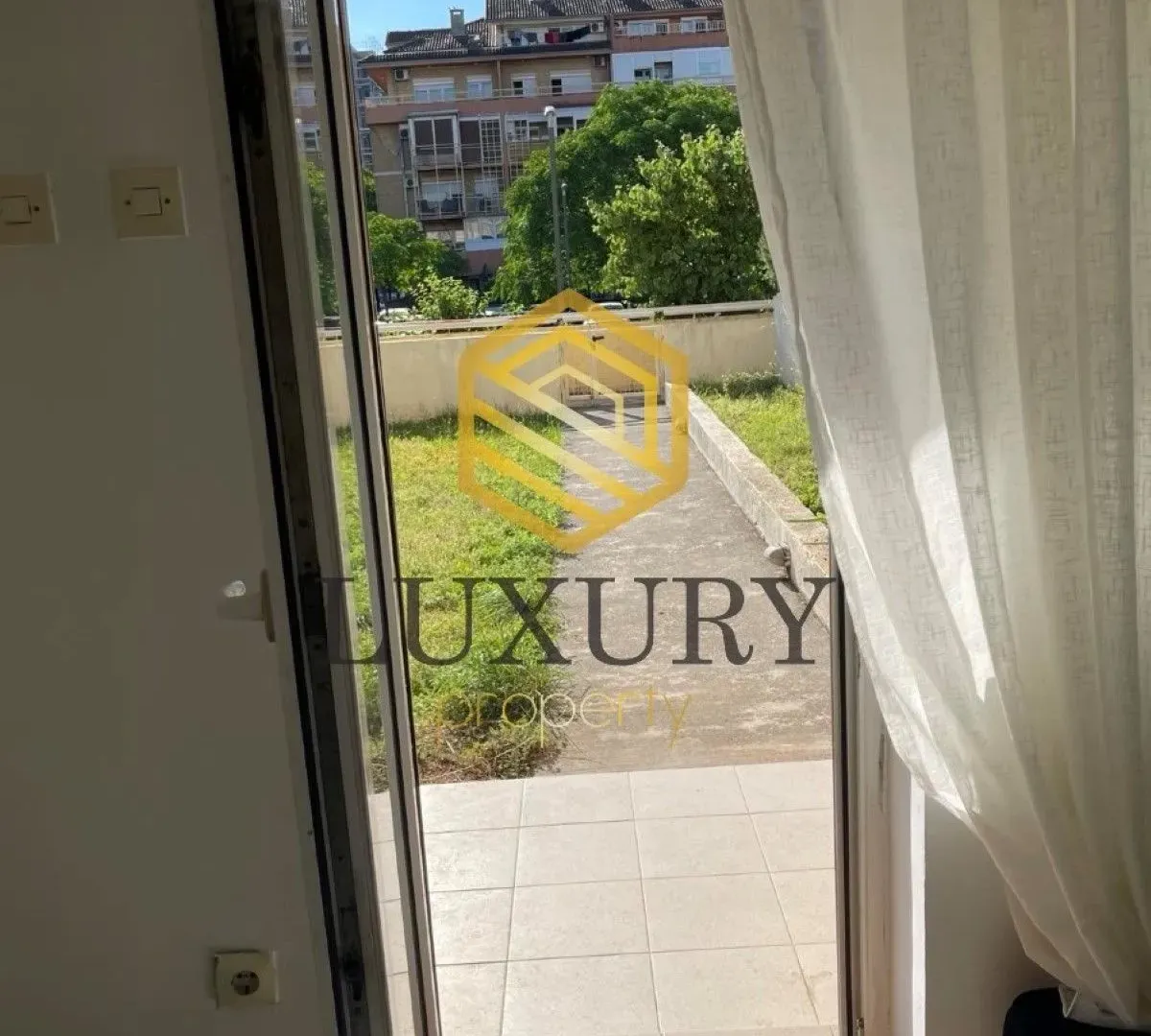 Rent, two bedroom apartment, 65m², Stari Aerodrom, Podgorica