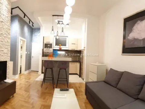 Izdavanje, stan, 42m², Đeram Pijaca, Beograd - image 3