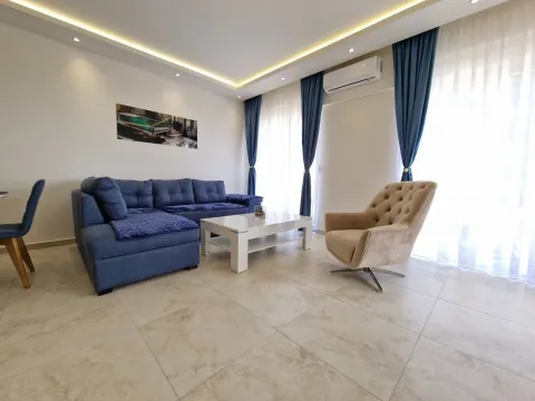 Rent, one bedroom apartment, 47m², Budva, Crna Gora - image 6