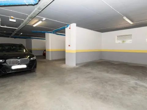 Prodaja, trosoban stan, 149m², Budva, Crna Gora - image 16