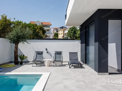 Sale, house, 160m², Budva, Crna Gora - image 15