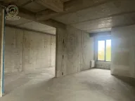 Izdavanje, poslovni prostor, 276m², Salajka, Novi Sad Sve Podlokacije - image 1